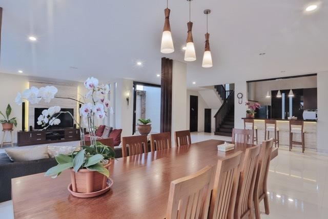 The Arnaya Villa Кута Екстериор снимка
